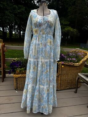 70s prairie dress - Gunne Sax like - Saks Fifth Ave - Act I